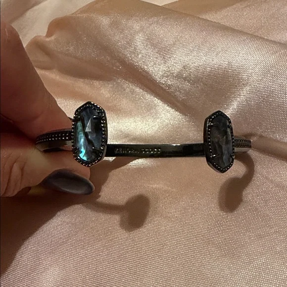 Kendra Scott Iridescent Abalone Cuff Bracelet in Blue-Green - Picture 2 of 6